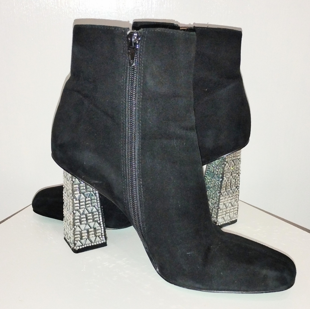 FANTASTIC BETSEY JOHNSON MALVIN ANKLE BOOTS